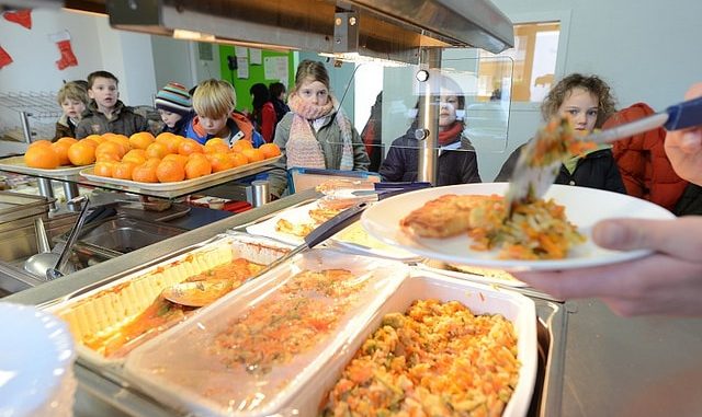 Cantine scolaire_photo de Ville de Reze-min