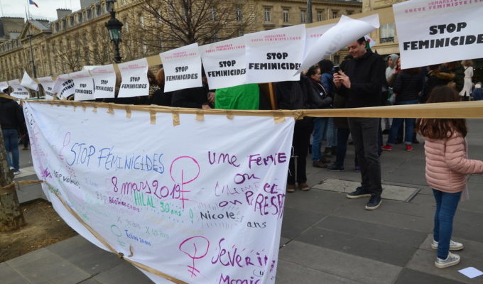 mairie paris rend hommage victimes feminicides - Metropolitaine