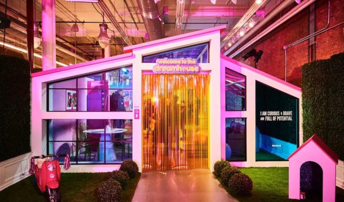 maison-barbie-galeries-lafayette