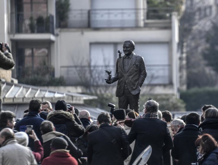 annee bd statue goscinny inauguree paris - Métropolitaine