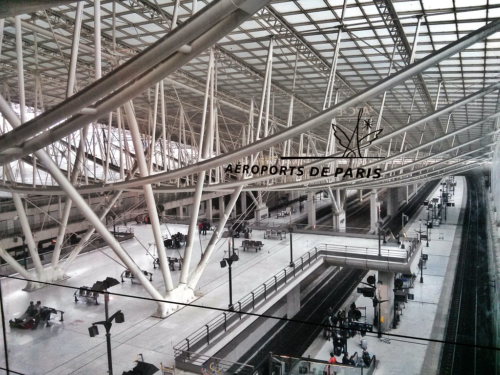 aeroports de paris ADP privatisation suspendue gouvernement - Métropolitaine