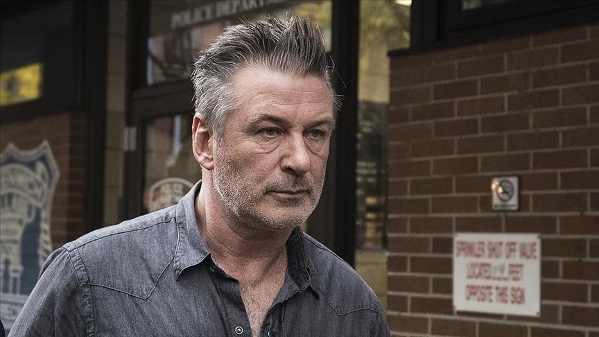 tir-alec-baldwin
